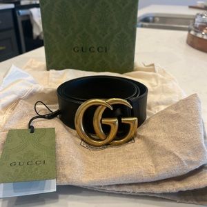Gucci belt. Black. Size 95